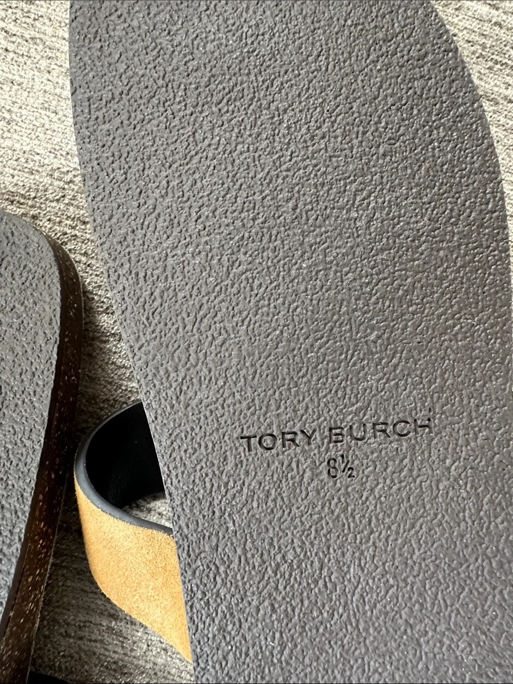 TORY BURCH Mellow thong sandals Women's Tan Suede Thong with Cork Footbed 8.5